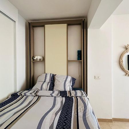 Grand Studio De 30 M2 Promenade Des Anglais Nice Bagian luar foto