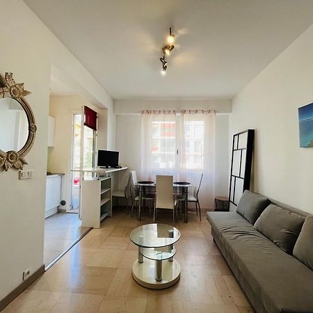 Grand Studio De 30 M2 Promenade Des Anglais Nice Bagian luar foto